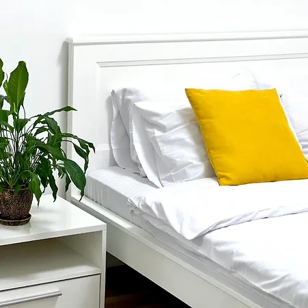 Osapart In A Complex Great Britain *