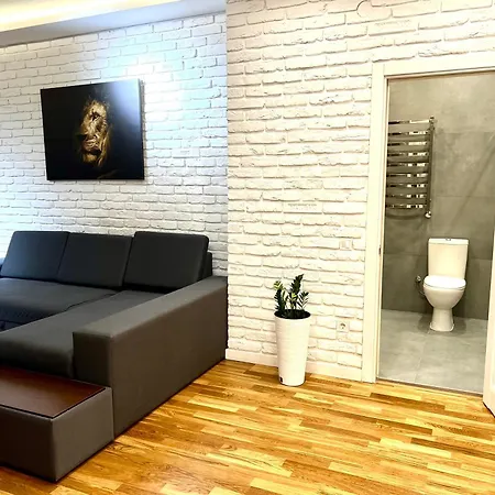 Osapart In A Complex Great Britain *