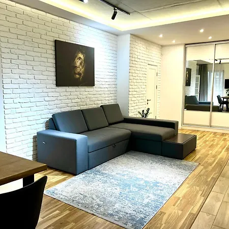 Osapart In A Complex Great Britain *