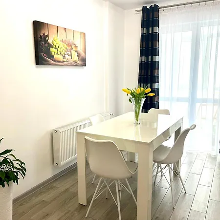 Osapart In A Complex Great Britain *