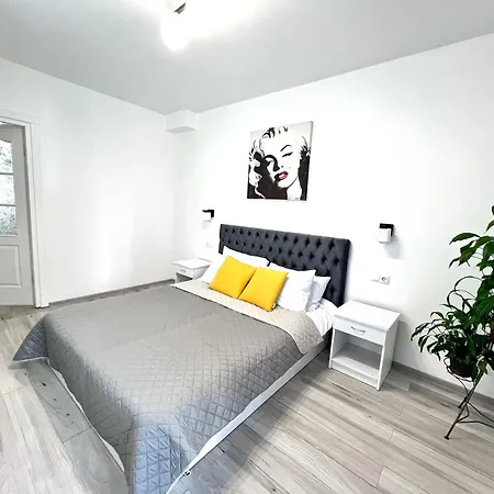 Osapart In A Complex Great Britain * Lviv