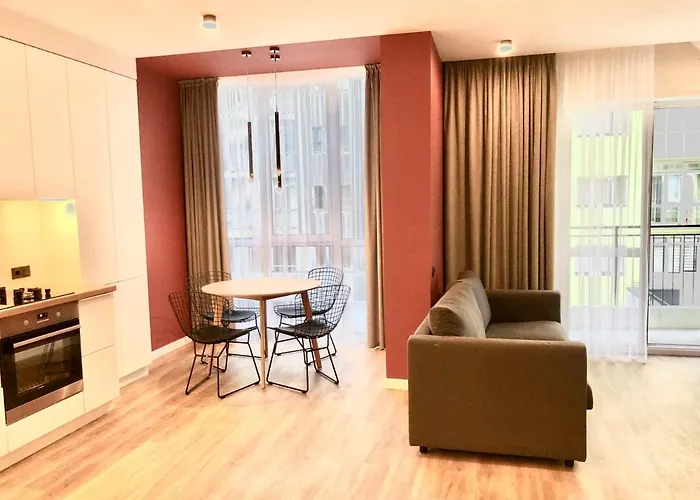 Osapart In A Complex Great Britain Leopoli