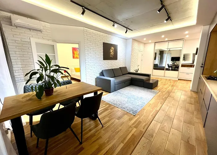 Osapart In A Complex Great Britain * Lviv