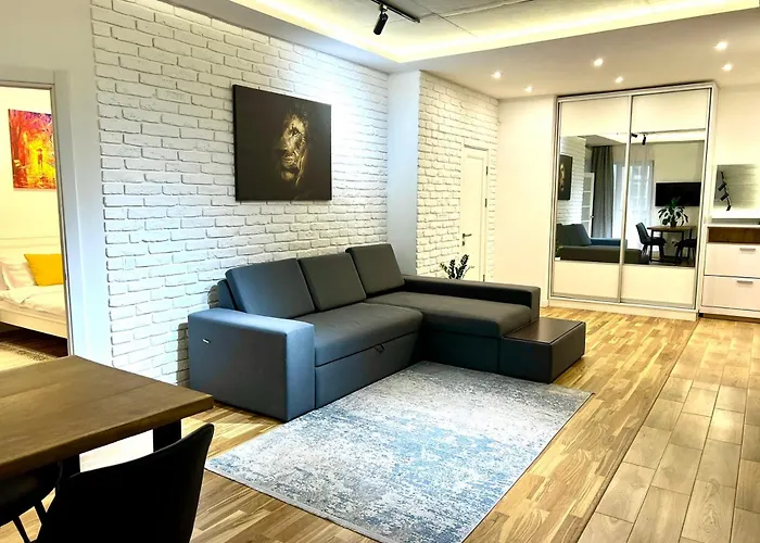 Osapart In A Complex Great Britain *