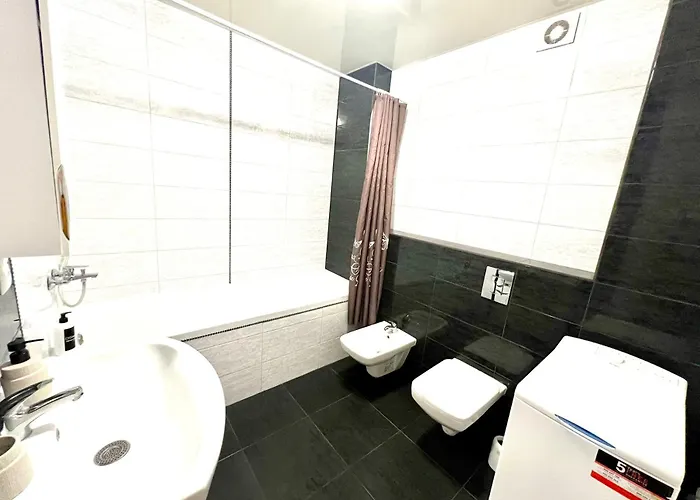 Osapart In A Complex Great Britain Lviv