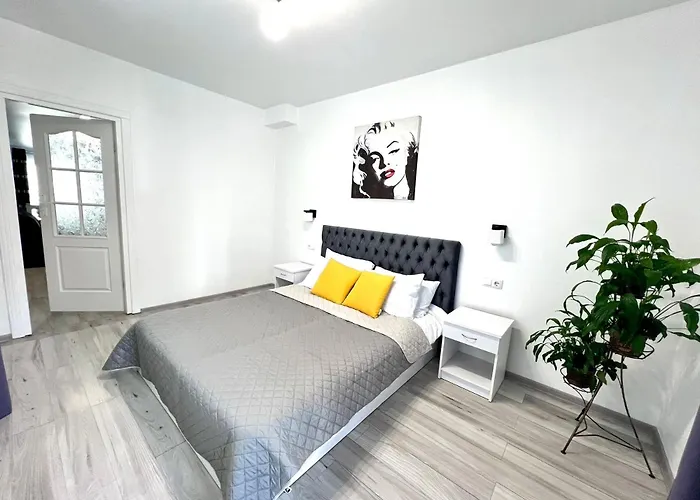 Osapart In A Complex Great Britain * Lviv