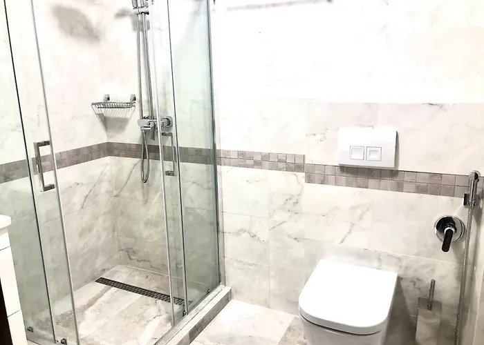 Osapart In A Complex Great Britain Leópolis